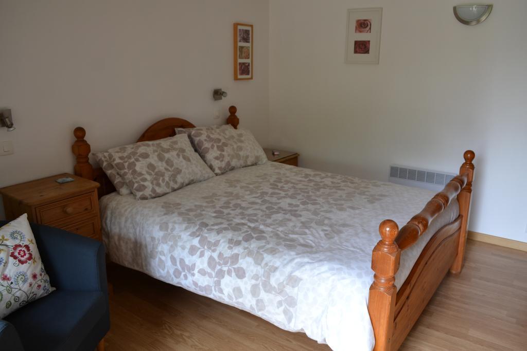 Le Moulin De Lusseau Bed & Breakfast Chef-Boutonne Exterior photo